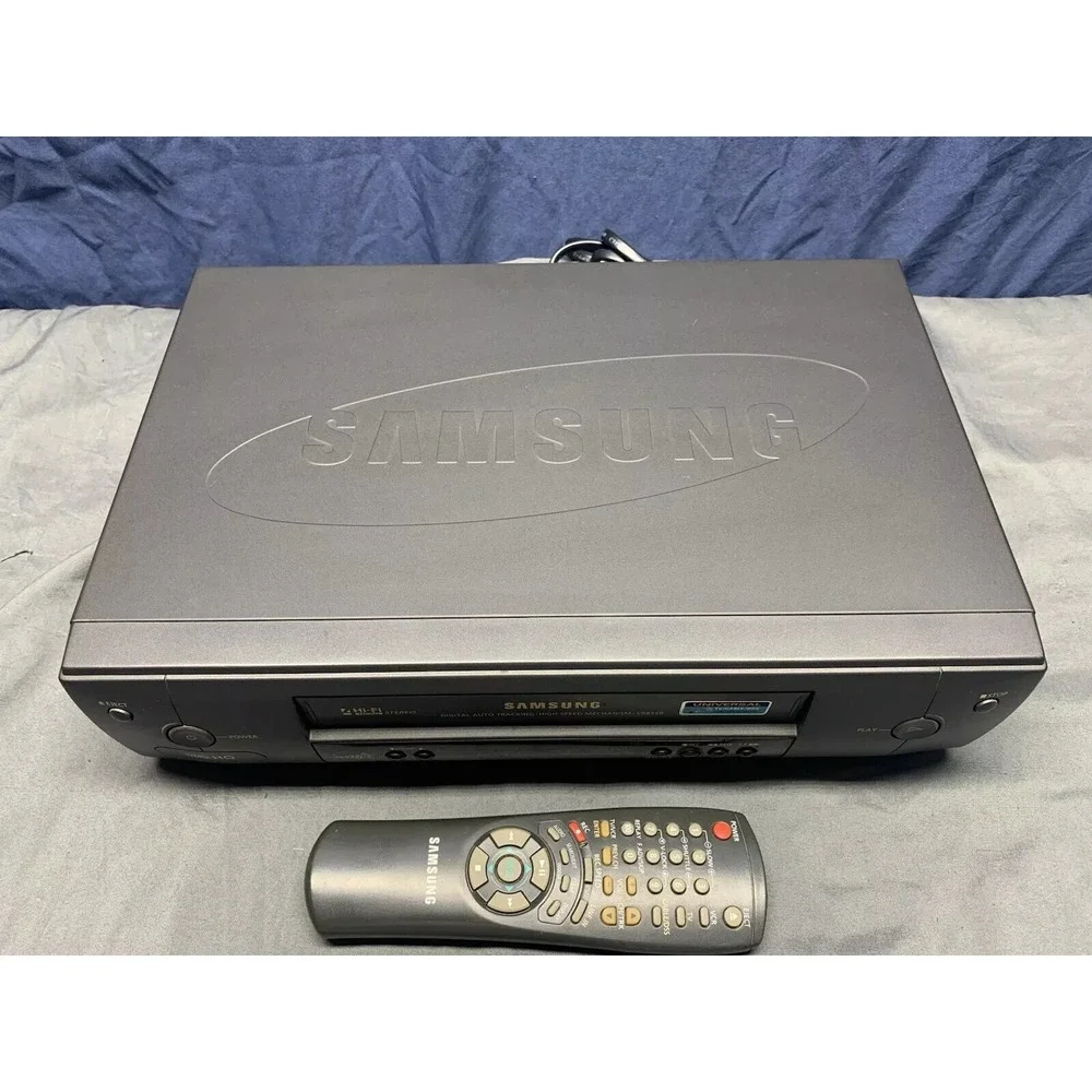 Vintage Samsung VR8559 Digital Auto Tracking VHS Player VCR Black W/ REMOTE WKG!